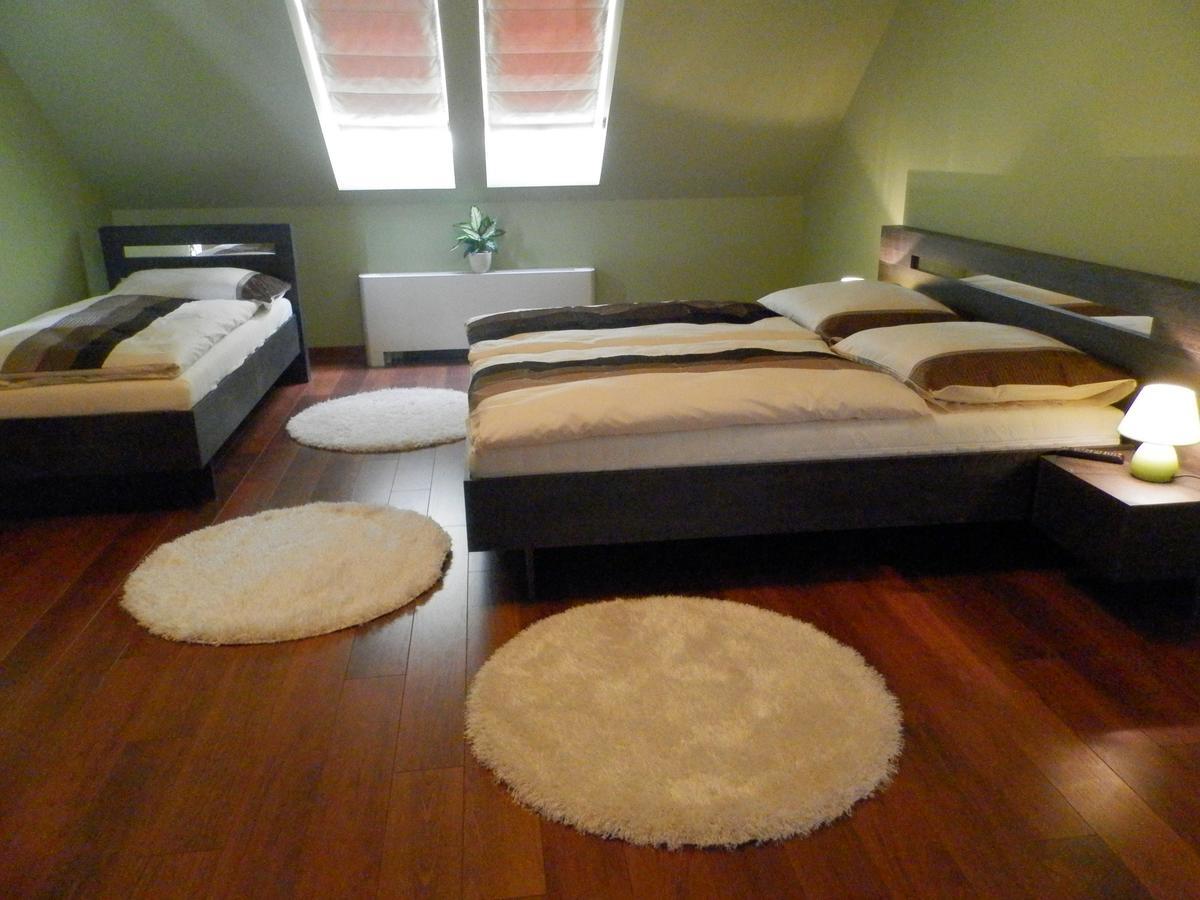 Nagyret Panzio Eger Bed and Breakfast Exteriör bild