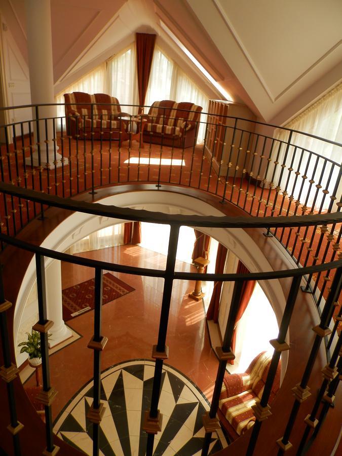 Nagyret Panzio Eger Bed and Breakfast Exteriör bild